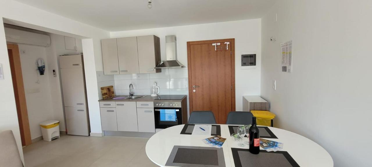 Apartments San Ловіште Екстер'єр фото