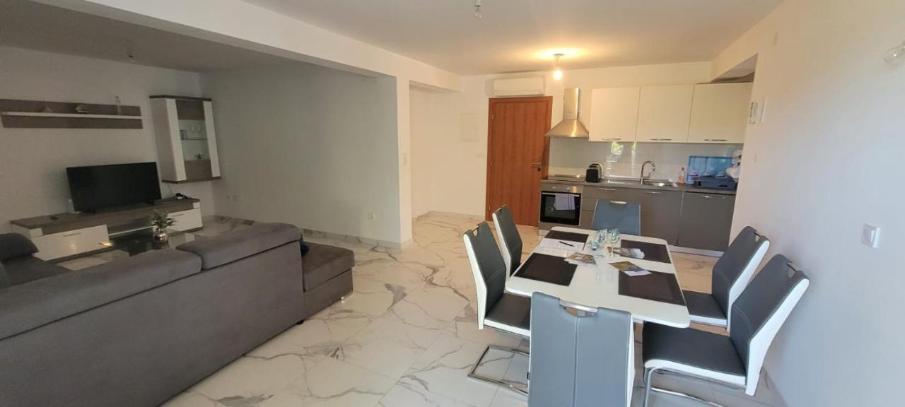 Apartments San Ловіште Екстер'єр фото