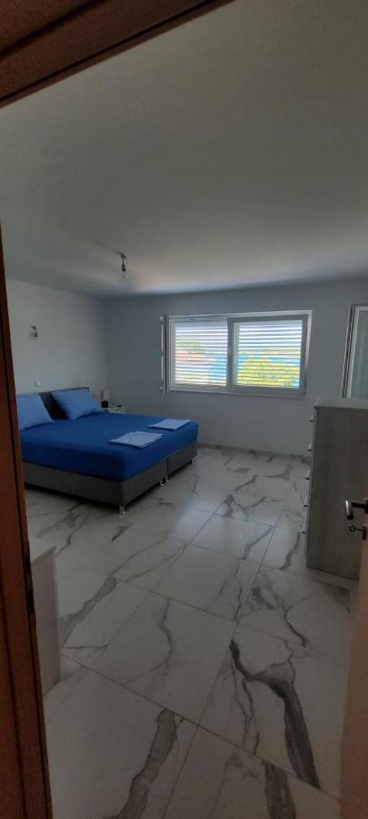 Apartments San Ловіште Екстер'єр фото