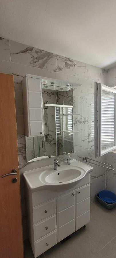 Apartments San Ловіште Екстер'єр фото