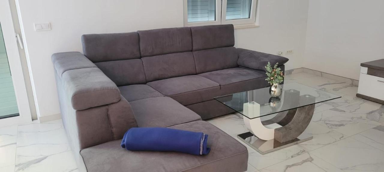 Apartments San Ловіште Екстер'єр фото